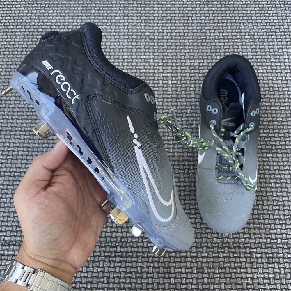 Nike Softball Cleats Hyperdiamond 4 Elite CZ5917-001 Black Gray Women's 8 New